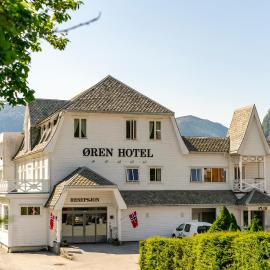 Øren Hotel、Høyangerのホテル