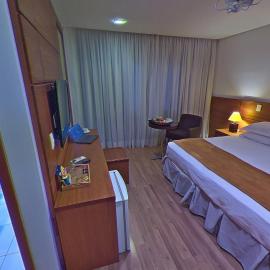 Hotel Shelton