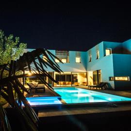 Luxury Villa Lucella, big pool, spa, tennis, gym, volleyball