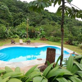 Hotel Catarata Río Celeste – hotel w mieście Bijagua