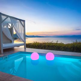 Palms and Spas Villas Retreat, hotell i Mesoggi
