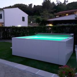 Marina VIP – hotel w mieście Marciana