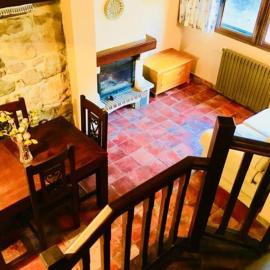 Apartamentos Torre Villar, Hotel in Villar de Vildas