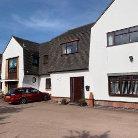 White Wings, hotel din Nuneaton