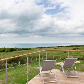 Le Sémaphore - Maison avec sauna vue mer, hotel in Cancale