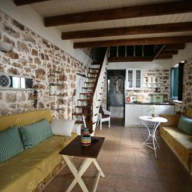Christina's Stone Cottage, hotel in Kassiopi