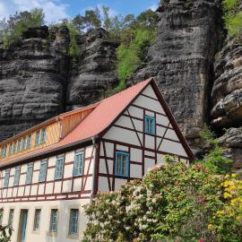 Bielatal में, होटल Ferienwohnungen Felsenkeller Bielatal