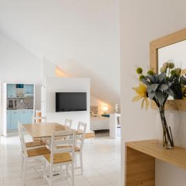 Apartamentos Cristamar Centro y Playa