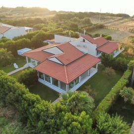 Villa Letizia, hotel u gradu 'Campofelice di Roccella'