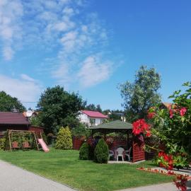 Pokoje Gościnne Słoneczko, hotel in Kąty Rybackie
