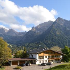 Haus Garni Luggi Leitner, hotel u gradu Mitelberg
