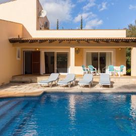 Villa garballo