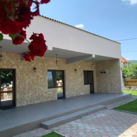 Casa Roka, Hotel in Eşelniţa