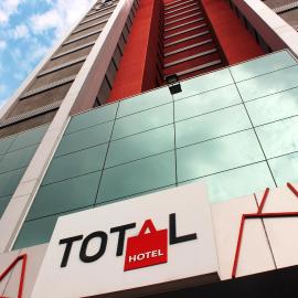 Total Hotel, hotell i São Paulo