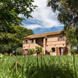 ValleChiara B&B, готель у місті Реканаті