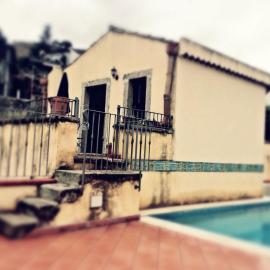 The Clock Houses Borgo Gallodoro, hotel em Letojanni