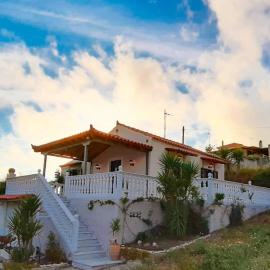 Nature Villa, Hotel in Volimes