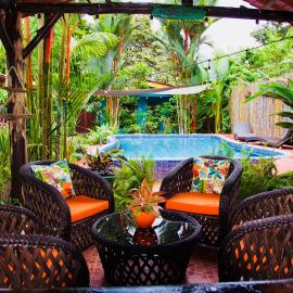 Cabinas D’Val, hotel v destinácii Uvita