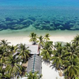 Lanas Beach Resort Carabao Island, hotel di San Jose