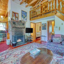 Emmon's Mittersill Village Chalet, hotel a Franconia
