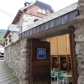 Viesnīca Hostal Casa Laplaza pilsētā Sanhuana de Plana