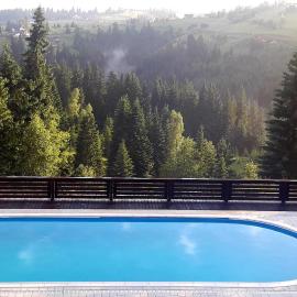 Panorama Karpat, hotel di Yablunytsya