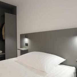 Pensión Dorotea, hotel in Lavacolla