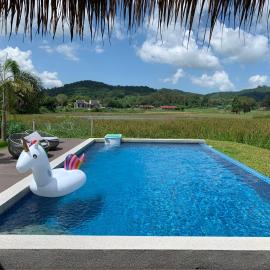 Cloud9 Holiday Cottages, Hotel in Pantai Cenang