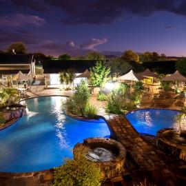 Arebbusch Travel Lodge, hotel i Windhoek