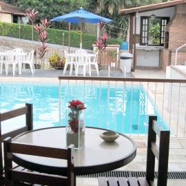 Pousada das Rosas, hotel in Miguel Pereira