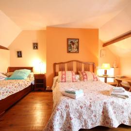 Chambre d'hôtes – hotel w mieście Pontacq