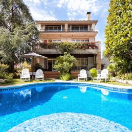 Villa Paquita, hotel di Calella