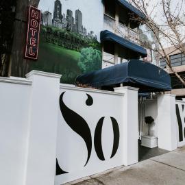 SoYa Apartment Hotel – hotel w Melbourne