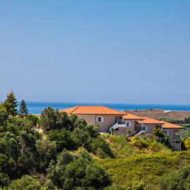 Maspali Apartments, hotel di Lixouri