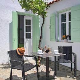 Liogerma Cottage، فندق في بانورموس سكوبيلوز
