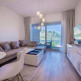 LaNi Lux View with Swimming Pool
