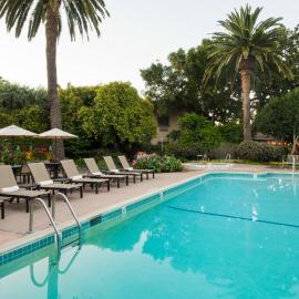 El Pueblo Inn, hotel v destinaci Sonoma