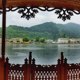 Jacqueline houseboat