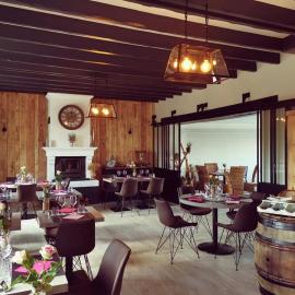 Auberge Saint-Jean, hotel en Villequier-Aumont