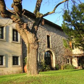 Trebisonda Country Resort, hotel in Monzambano