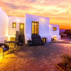 Kallirroe Master Villa with Sea View and Pool