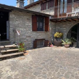 FuoriPorta Affitti Brevi - Borgo Scorza