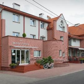 Hotel Capitol, hotel v destinácii Biała Podlaska