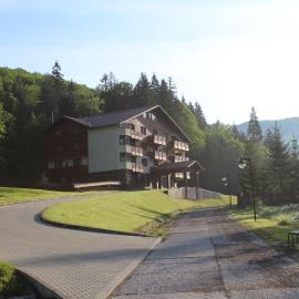 Monte Cervo Bio Hotel & Spa, hotell i Covasna