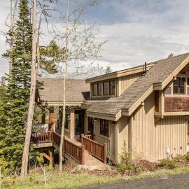 Moonlight Mountain Home - 9 Happy Trails, hotel in Big Sky Mountain Village