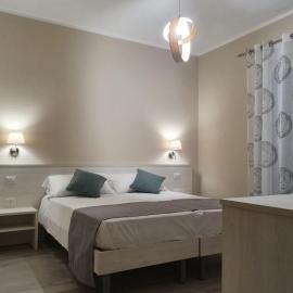 Oikia Rooms