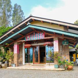 RedDoorz near STAB Syailendra Kopeng, hotel in Salatiga