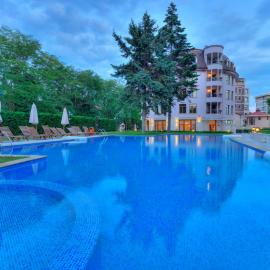Kristel Hotel