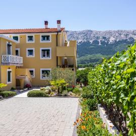 Apartments Marija, hotelli kohteessa Baška