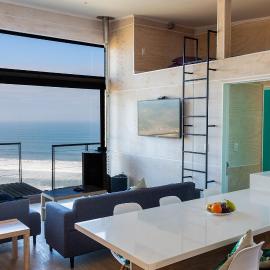 Casa Las Puyas Top Hill Incredible View + Hot Tub, hotel en Navidad